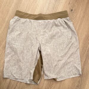 Lululemon Men's Tan and Brown Shorts